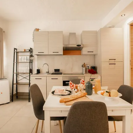 Appartement 30 M De La Plage Grimaud Buitenkant foto