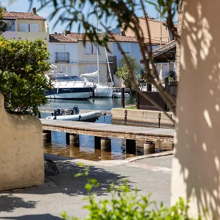 Appartement 30 M De La Plage Grimaud Buitenkant foto