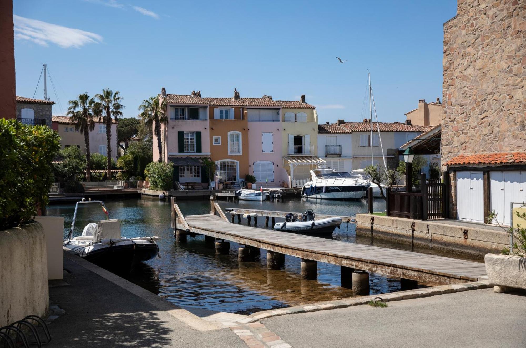 30 M De La Grimaud