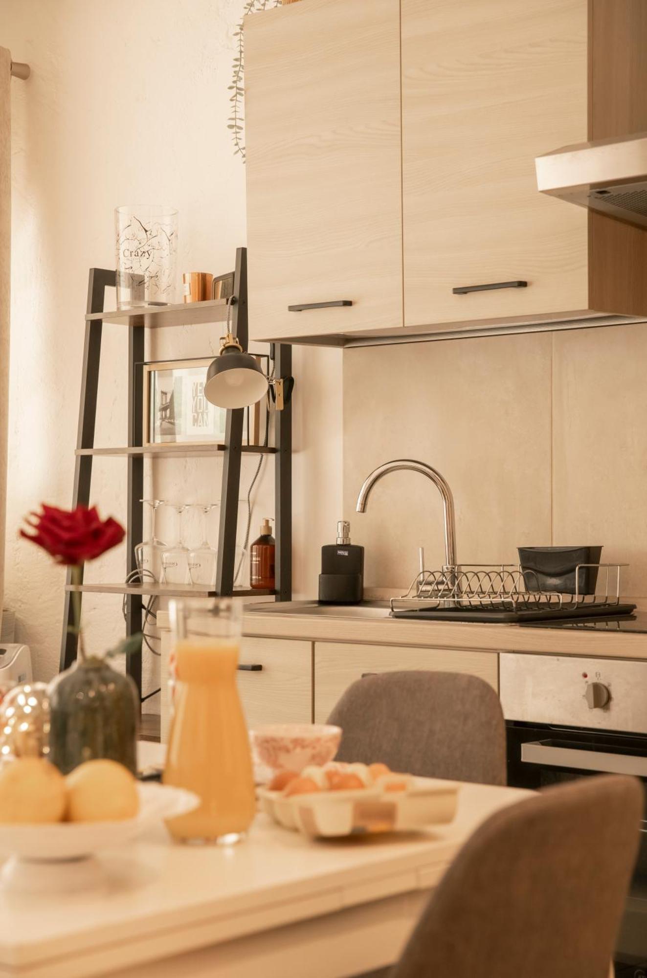 30 M De La Apartment